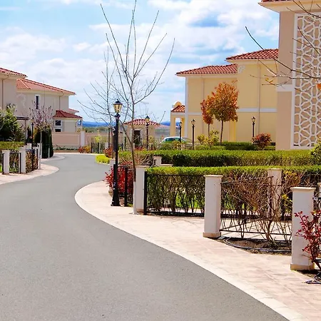 Victoria Luxury *