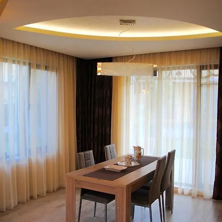 וילה Victoria Luxury
